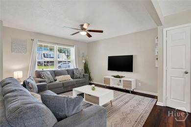 Welcome to 140 Ropemaker Lane-an adorable, fully furnished - photo 5