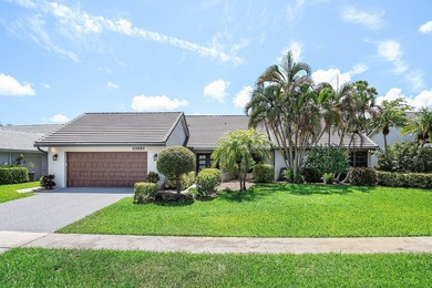 Perfectly positioned in the heart of Boca Woods Country Club - photo 6