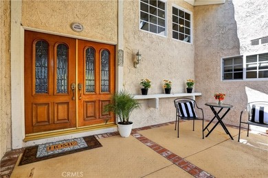 Welcome to a very desirable cul-de-sac location in the highly - photo 2