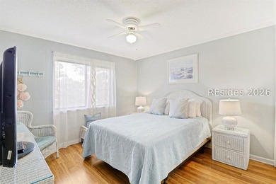 Welcome to this bright two-bedroom, two-bath villa in Hilton - photo 12