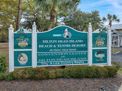 Welcome to this bright two-bedroom, two-bath villa in Hilton - photo 34