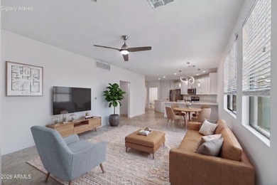 Welcome to The Cays at Downtown Ocotillo, where luxury meets - photo 1