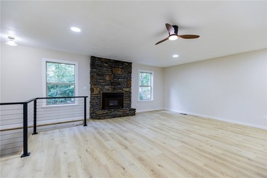 Welcome to 14 Abbey Lane, Bella Vista - a beautifully updated - photo 10