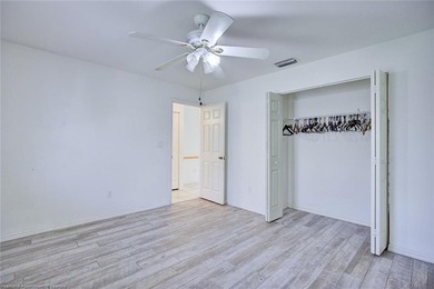 Welcome home to this well-maintained 2 bedroom, 2 bathroom - photo 16