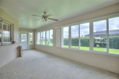 Welcome home to this well-maintained 2 bedroom, 2 bathroom - photo 23