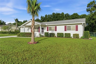 WELCOME HOME TO PALM CAY - A 55+ GATED COMMUNITY IN SW OCALA! - photo 3