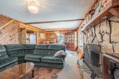 Experience charming country living with this beautiful brick - photo 4