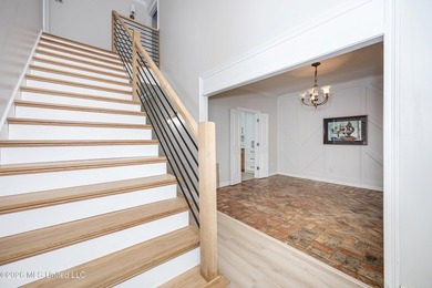 There's a reason Bienville Place remains one of Ocean Springs' - photo 10