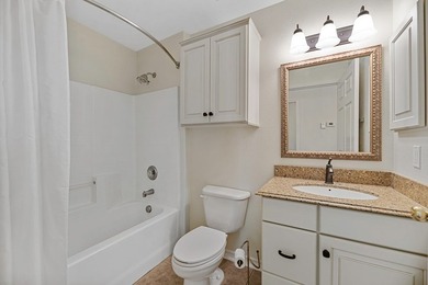 Two Bedroom PLUS a Study! Pristine home and a wonderful floor - photo 18