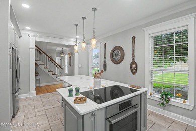 Beautiful Two-Story Home on a Quiet Cul-de-Sac in Diamondhead! - photo 10