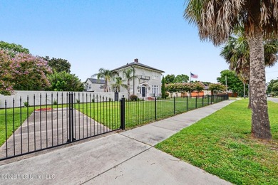 This is a special property where historic character and modern - photo 4