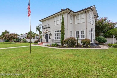 This is a special property where historic character and modern - photo 5