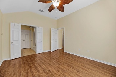 Two Bedroom PLUS a Study! Pristine home and a wonderful floor - photo 26