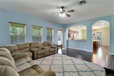 Spectacular Yellowstone model home situated on a quiet - photo 7