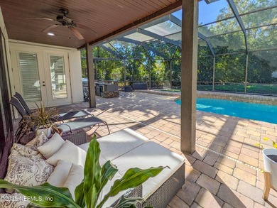 Discover the charm of Mandarin in this beautifully maintained - photo 3