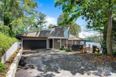 Lake Home For Sale in Hickory, North Carolina