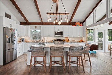 Nestled in the desirable Rustic Hills community in Palm City - photo 2