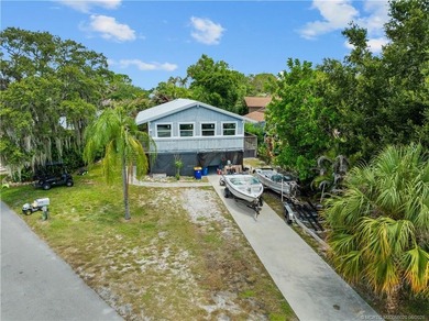 Nestled in the desirable Rustic Hills community in Palm City - photo 9