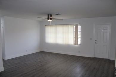 Come see this beautiful FULLY RENOVATED 4/2 in the heart of