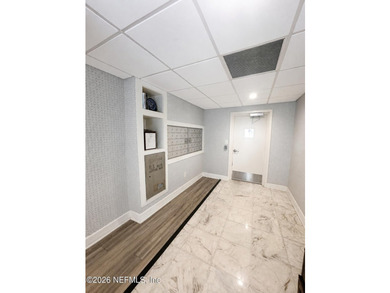 Enjoy breathtaking views of the downtown Jacksonville skyline - photo 6