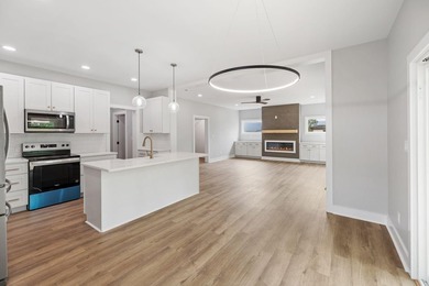 Crafted with an eye for refinement, this newly constructed home - photo 17