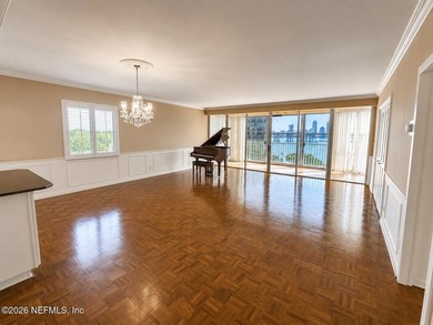 Enjoy breathtaking views of the downtown Jacksonville skyline - photo 10