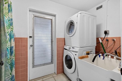 Nestled in the heart of College Park, this charming 2 bedroom, 2 - photo 21