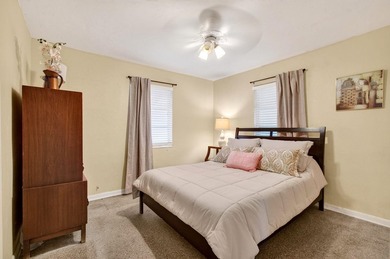 Nestled in the heart of College Park, this charming 2 bedroom, 2 - photo 23
