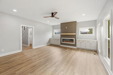 Crafted with an eye for refinement, this newly constructed home - photo 26