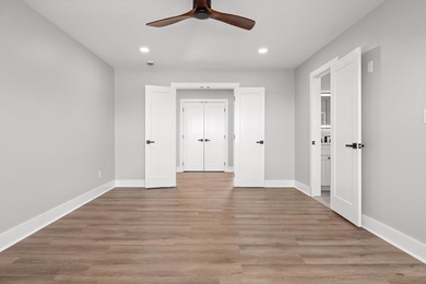 Crafted with an eye for refinement, this newly constructed home - photo 31