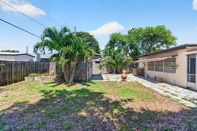 Nestled in the heart of College Park, this charming 2 bedroom, 2 - photo 35