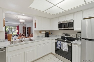 Welcome to maintenance-free living in the desirable Third - photo 7