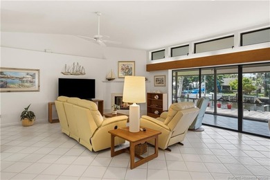 Rare waterfront opportunity in Seagate Harbor! Lovingly - photo 5