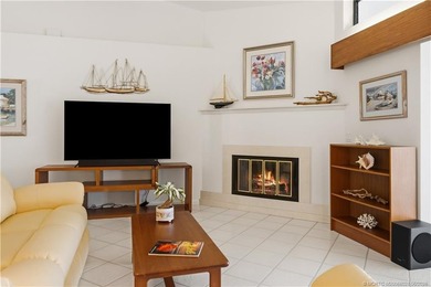 Rare waterfront opportunity in Seagate Harbor! Lovingly - photo 6