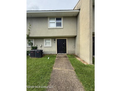 Investment opportunity or future owner-occupant! This 2-bedroom - photo 1