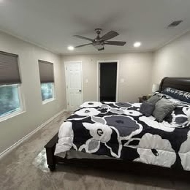 Lease holder - photo 4