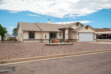 Beautifully maintained 3-bedroom, 2-bath home featuring a - photo 1