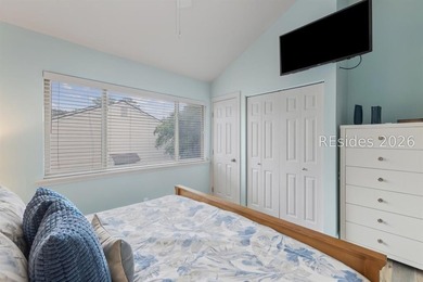 Turnkey, fully furnished 2BR/2.5BA Tanglewood townhome with - photo 25