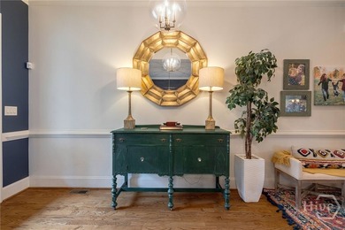 Welcome to 1405 Evergreen Park, a beautifully appointed estate - photo 5