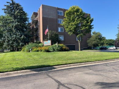(private lake, pond, creek) Condo For Sale in Niles Illinois
