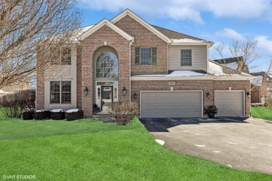 Lake Home Sale Pending in Algonquin, Illinois