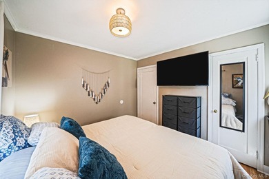 Welcome to this charming, beautifully updated Ranch featuring 2 - photo 12
