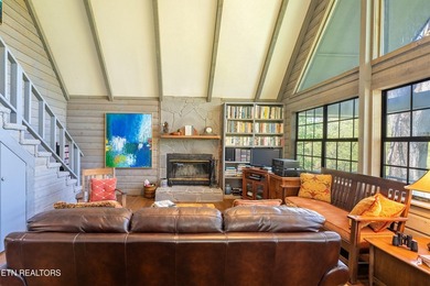 RIVERFRONT RETREAT with almost 13 acres, 300+ Feet of Clinch - photo 14