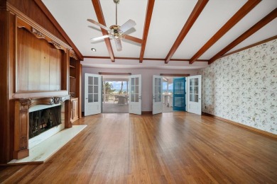 Nestled in the coveted, gated 11-home community at the north end - photo 14