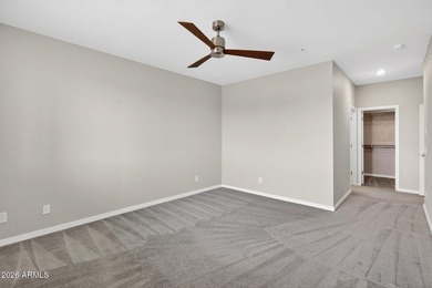 Immaculate move-in ready end-unit condo with 2 beds, 2 baths - photo 18