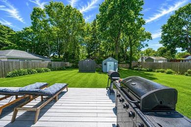 Welcome to this charming, beautifully updated Ranch featuring 2 - photo 20