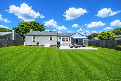 Welcome to this charming, beautifully updated Ranch featuring 2 - photo 22