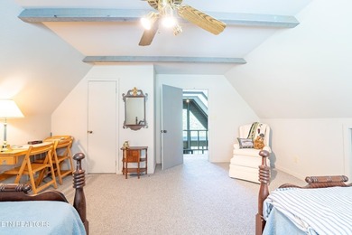 RIVERFRONT RETREAT with almost 13 acres, 300+ Feet of Clinch - photo 23