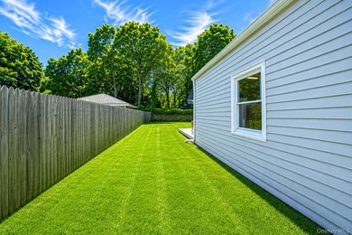 Welcome to this charming, beautifully updated Ranch featuring 2 - photo 25