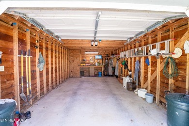 RIVERFRONT RETREAT with almost 13 acres, 300+ Feet of Clinch - photo 29